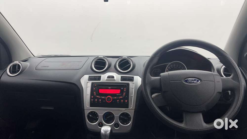 Ford Figo 1.2 Duratec Petrol Titanium, 2015, Petrol
