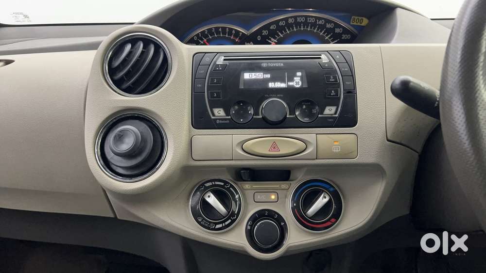 Toyota Etios 1.5 Vx, 2015, Petrol