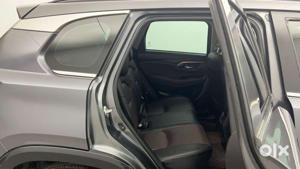 Maruti Suzuki Grand Vitara 1.5 Alpha Smart Hybrid, 2023, Petrol