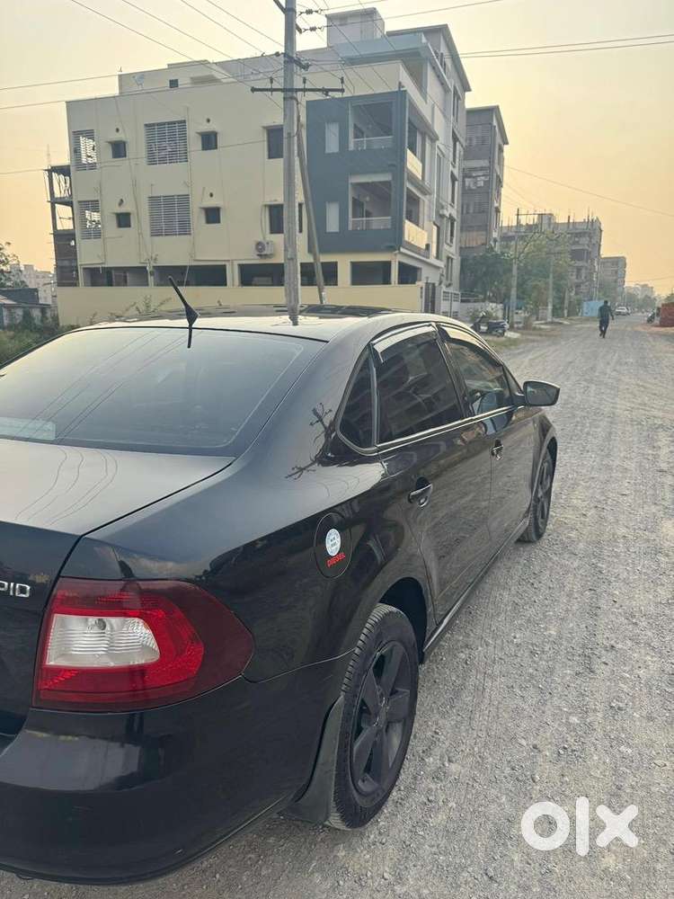 Skoda Rapid 2015 Diesel Well Maintained