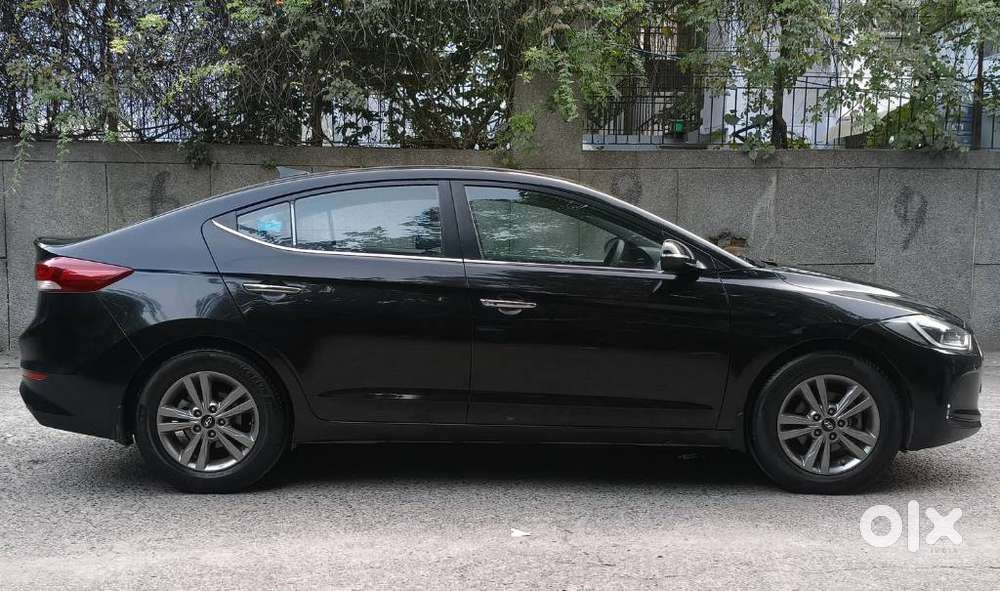Hyundai Elantra Sx At, 2019, Petrol