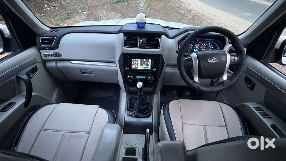 Mahindra Scorpio S10 7 Seater, 2017, Diesel