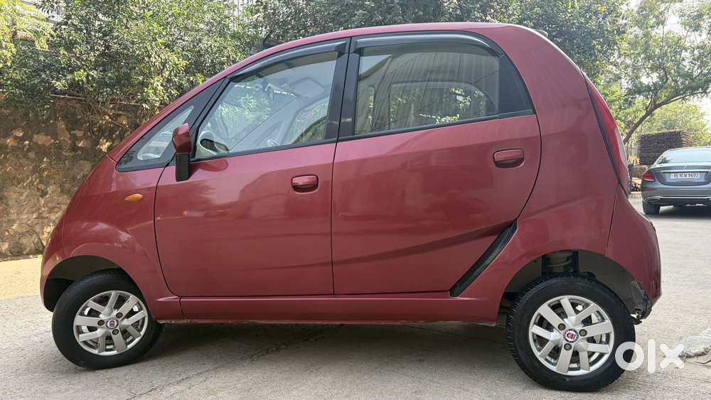 Tata Nano Genx Xta, 2015, Petrol