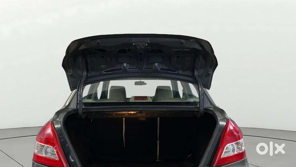 Maruti Suzuki Swift Dzire 1.2 Lxi (o), 2015, Petrol