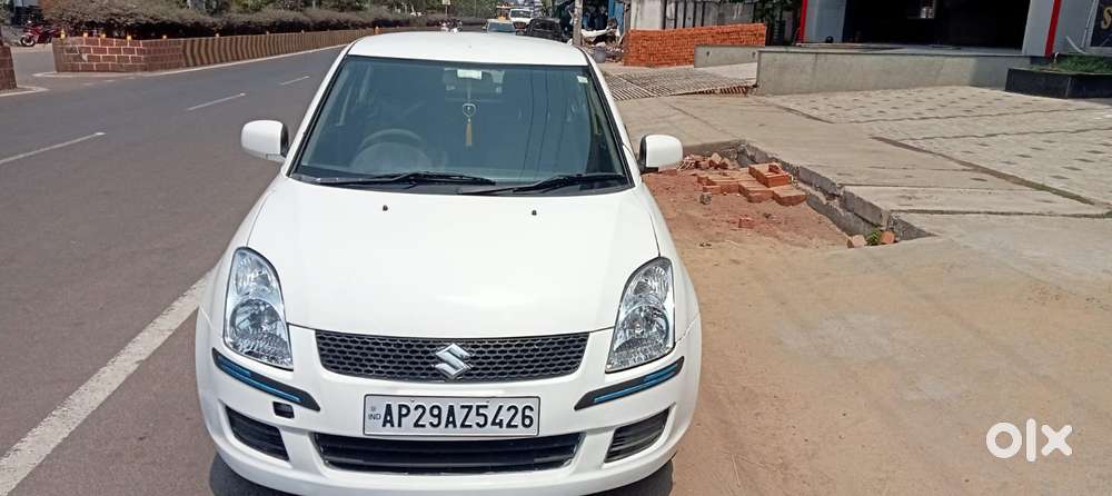 Maruti Suzuki Swift Dzire Ldi Optional, 2013, Diesel