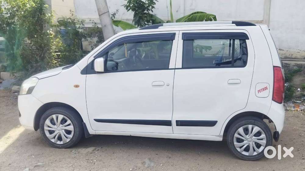 Maruti Suzuki Wagon R Vxi, 2012, Petrol