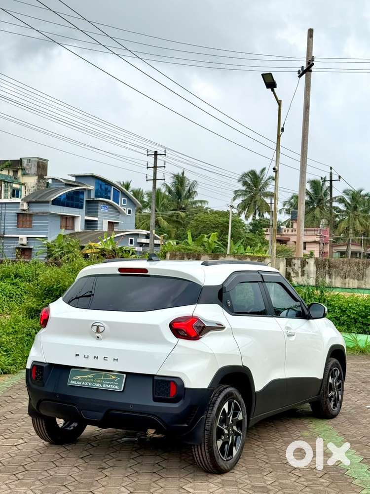 Tata Punch Accomplished Mt Sunroof, 2023, Petrol