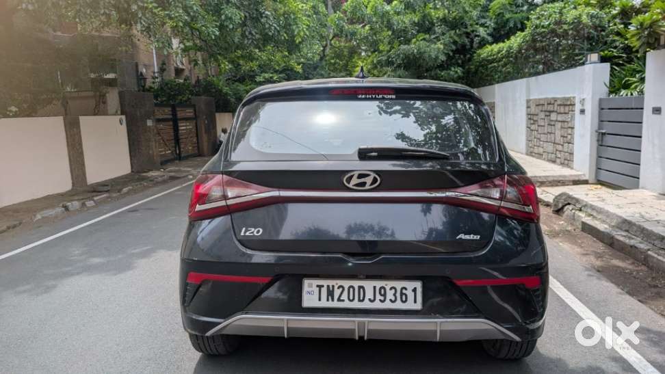 Hyundai I20 Asta (o) 1.2 Mt Dual Tone, 2024, Petrol