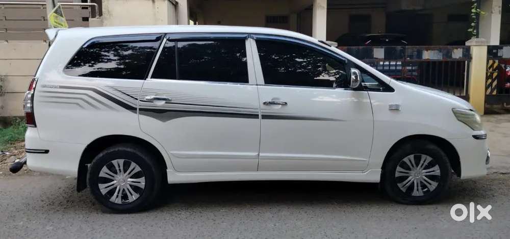Toyota Innova Diesel 2016 Model