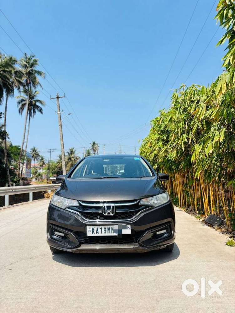 Honda Jazz V Automatic, 2022, Petrol