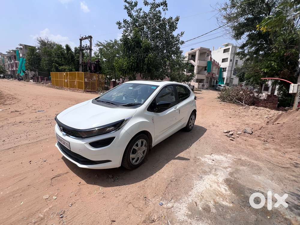 Tata Altroz Xm 2025