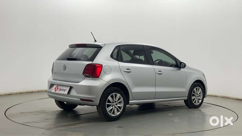 Volkswagen Polo Petrol Highline 1.2l, 2016, Petrol