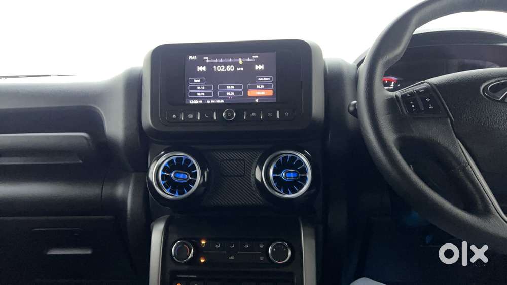 Mahindra Thar 2.0 Lx Hard Top Petrol At 4 Rwd, 2022, Petrol