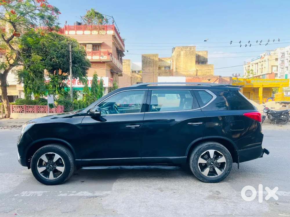 Mahindra Alturas G4 Diesel 2021