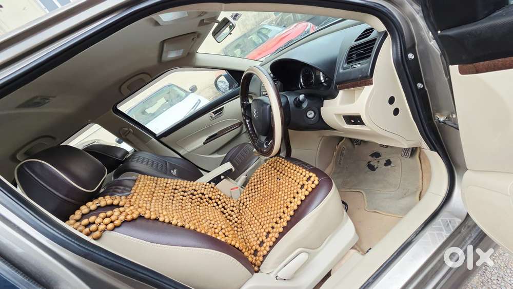 Maruti Suzuki Swift Dzire Vxi Optional, 2017, Petrol