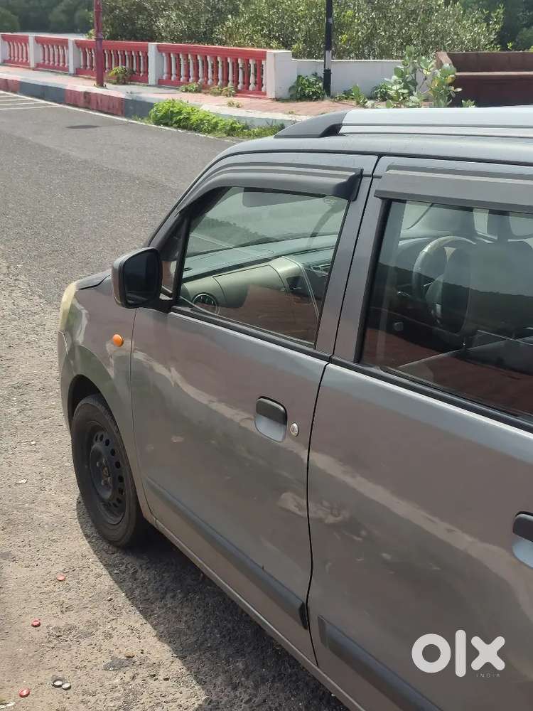 Maruti Suzuki Wagon R 2014 Petrol Well Maintained