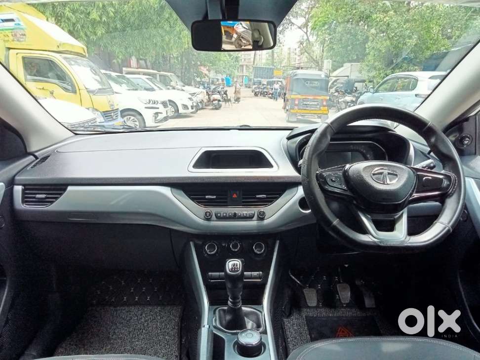 Tata Nexon 1.2 Revotron Xm (s), 2023, Petrol