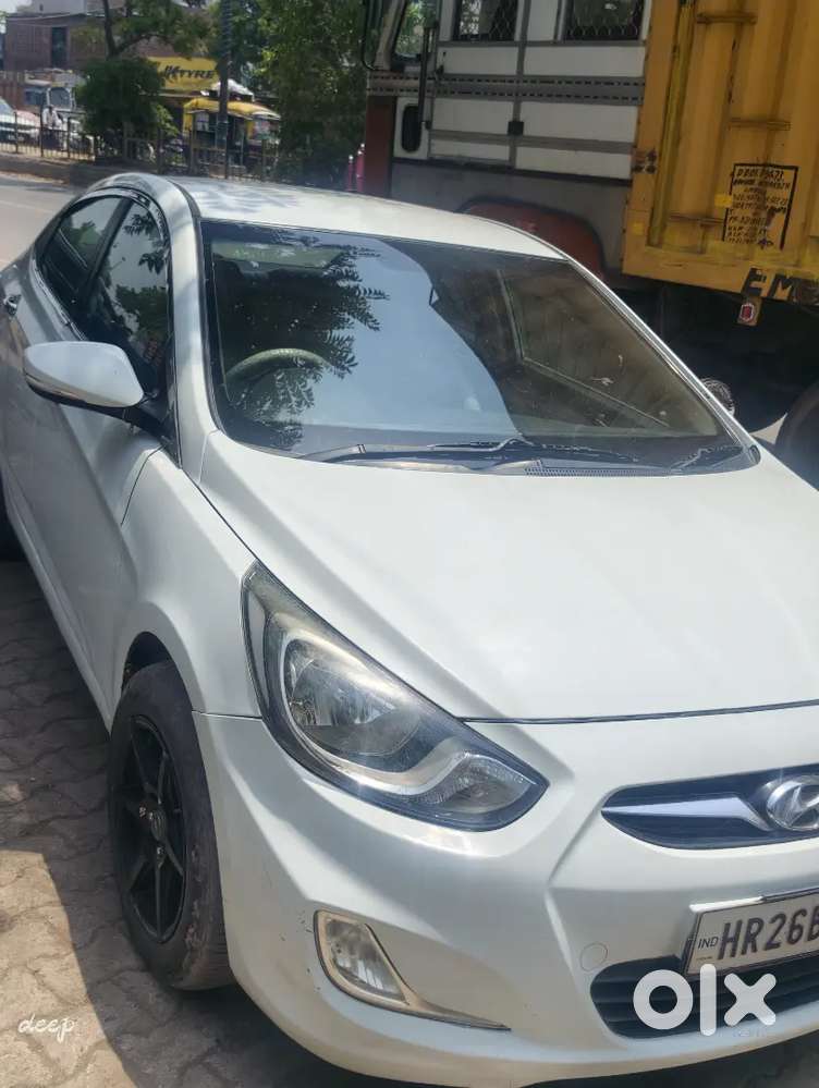 Hyundai Verna 2013