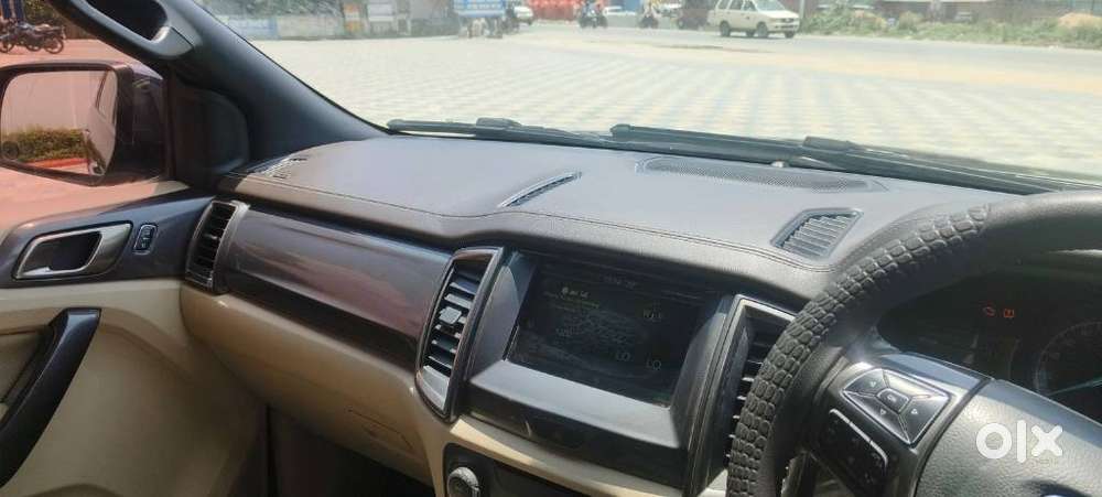 Ford Endeavour 3.2 Titanium At 4x4, 2016, Diesel