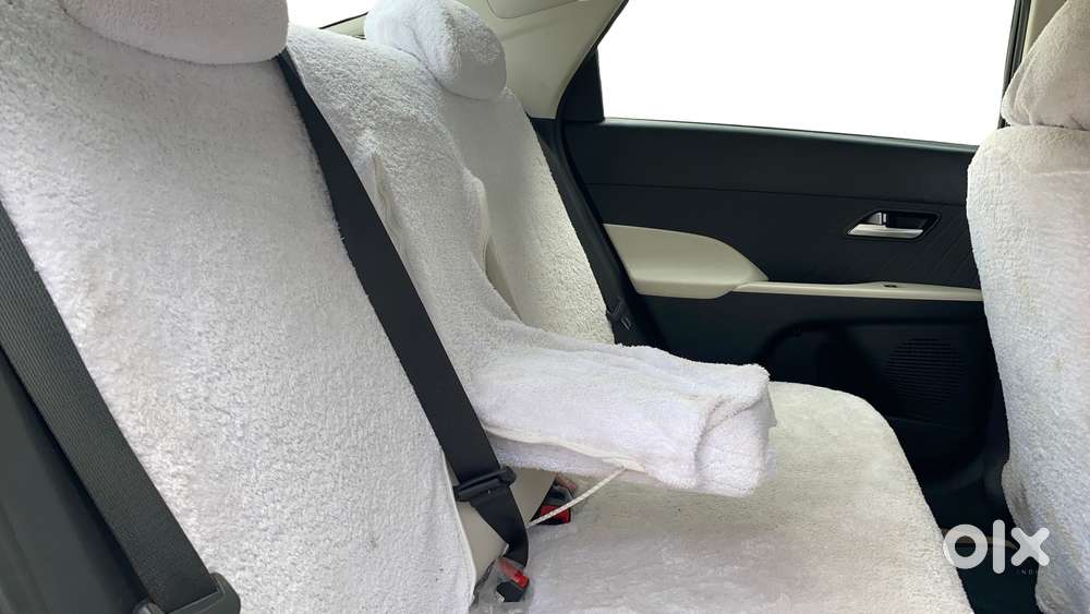 Hyundai Verna 1.5 S Petrol Mt, 2023, Petrol