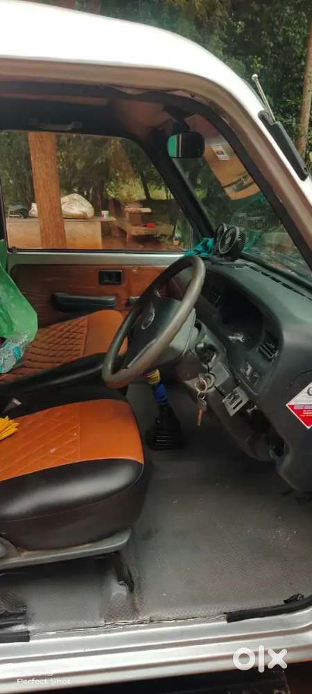 Toyota Qualis 2003