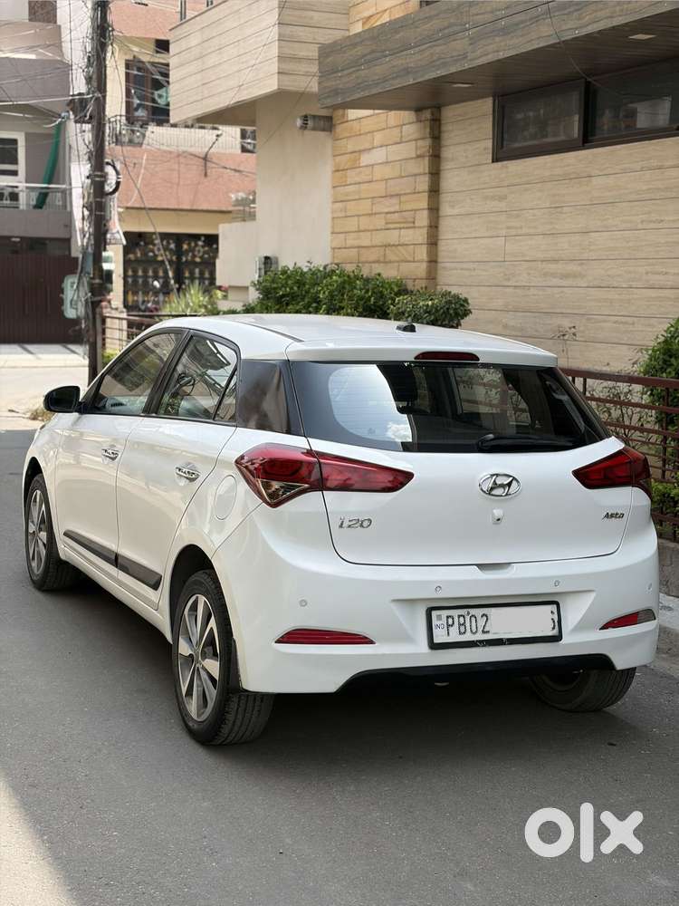 Hyundai I20 Petrol Asta Option, 2017, Petrol