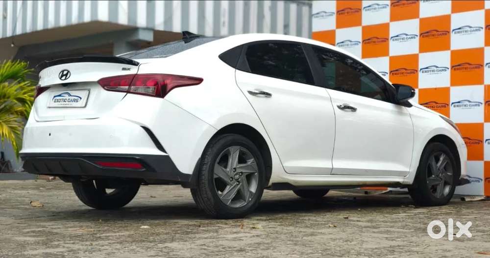 Hyundai Verna 1.5 Mpi Mt Sx (o), 2020, Petrol