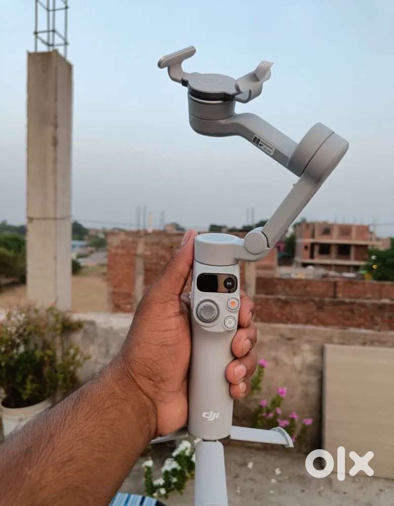 DJI OSMO mobile 7 3 axis gimbal available