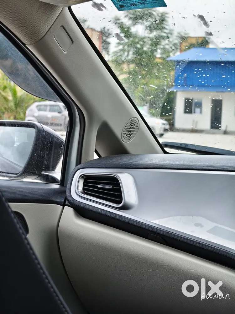 Tata Altroz Xz Plus 2024