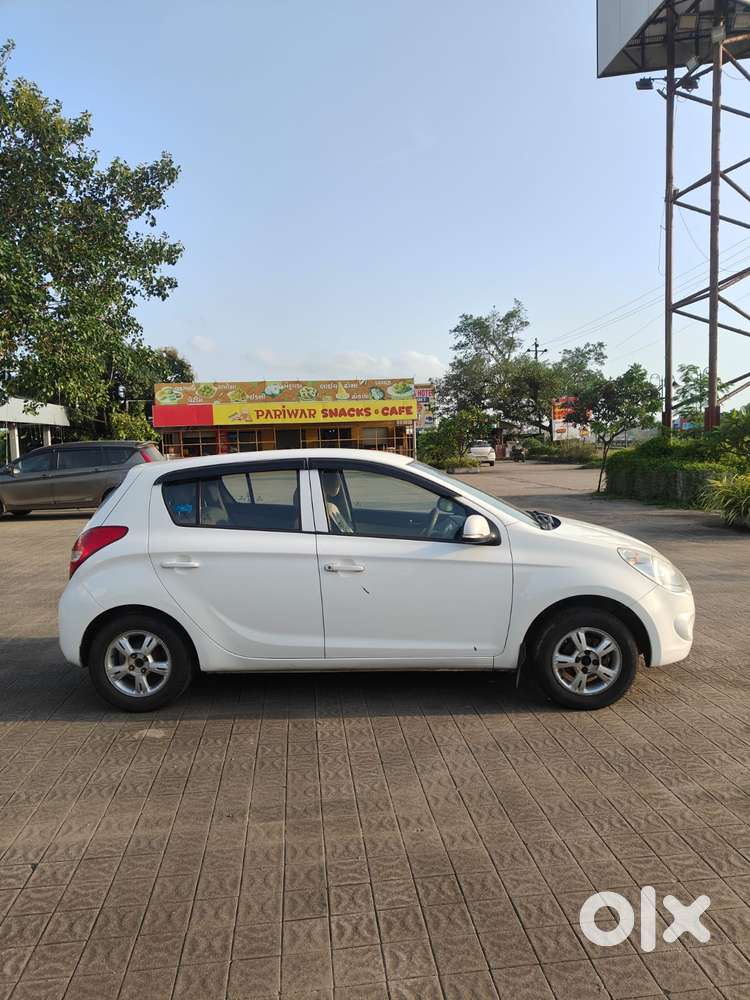 Hyundai I20 2010-2012 1.2 Sportz Option, 2011, Petrol