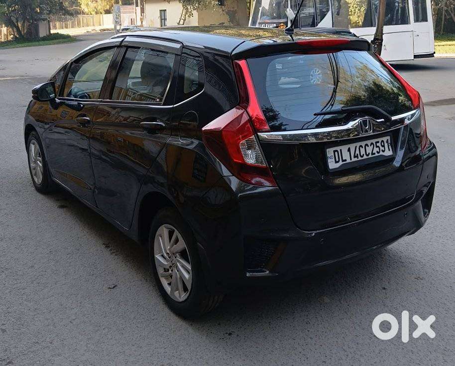 Honda Jazz V Automatic, 2015, Petrol
