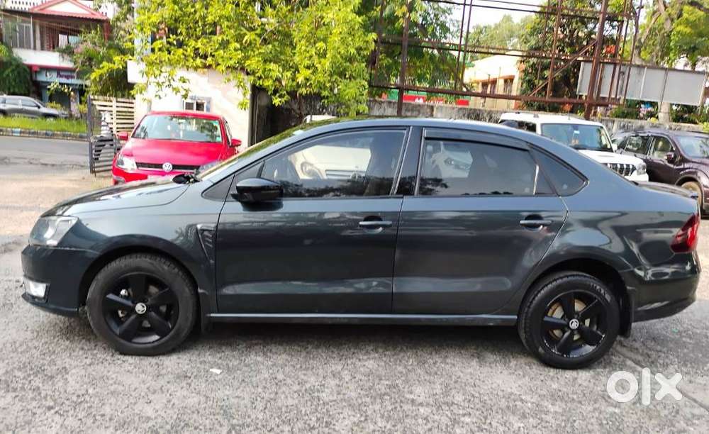 Skoda Rapid 1.6 Mpi At Ambition Plus, 2017, Petrol