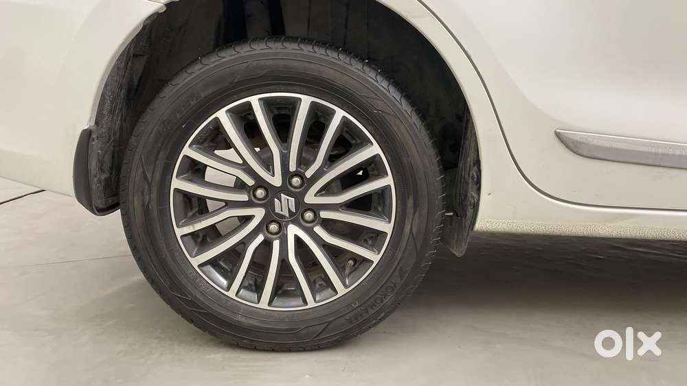 Maruti Suzuki Dzire 1.2 Zxi Plus Amt, 2017, Petrol