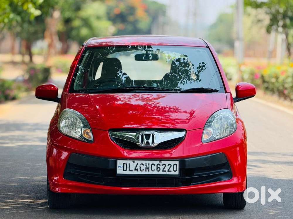 Honda Brio Smt (petrol) 2011/2nd Owner