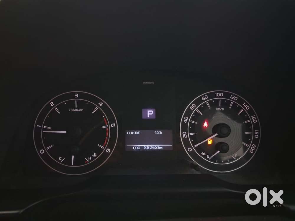 Toyota Innova Crysta 2.4 G Mt 8s, 2017, Diesel