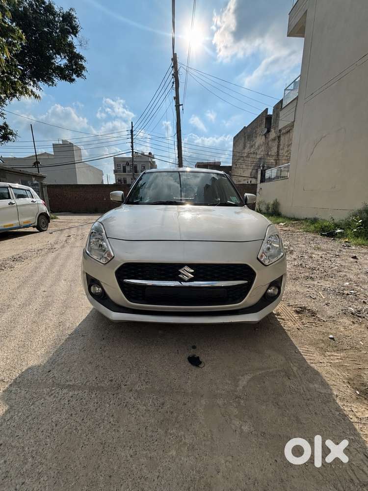 Maruti Suzuki Swift Petrol 2023