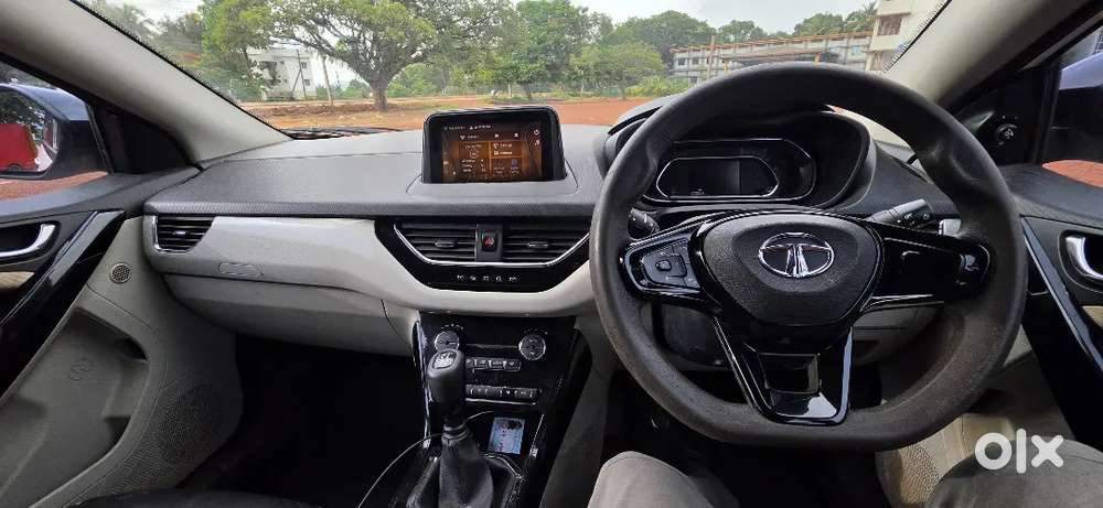 Tata Nexon 2022 Diesel Well Maintained