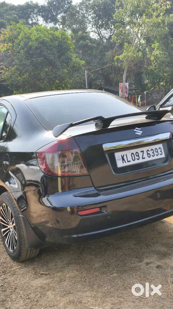 Maruti Suzuki Sx4 1.6 Vxi 2010 Model