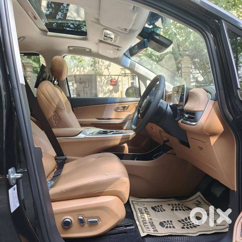 Mg M9 Presidential Limo, 2025, Electric