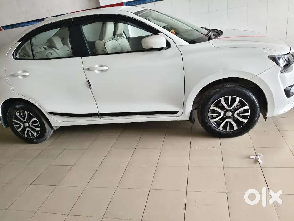 Allow Wheel ,camera, Touch Screen, Zxi Model Bnaya H Company Fited