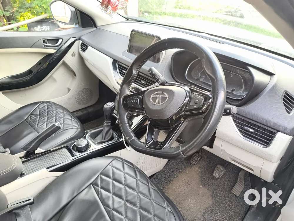 Tata Nexon 2023 Petrol