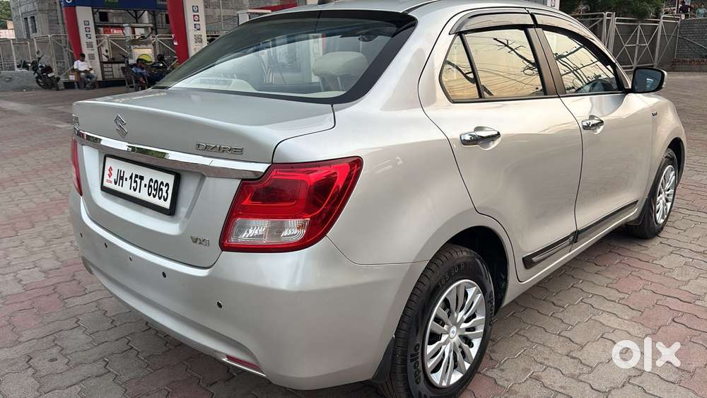 Maruti Suzuki Dzire 1.2 Vxi, 2018