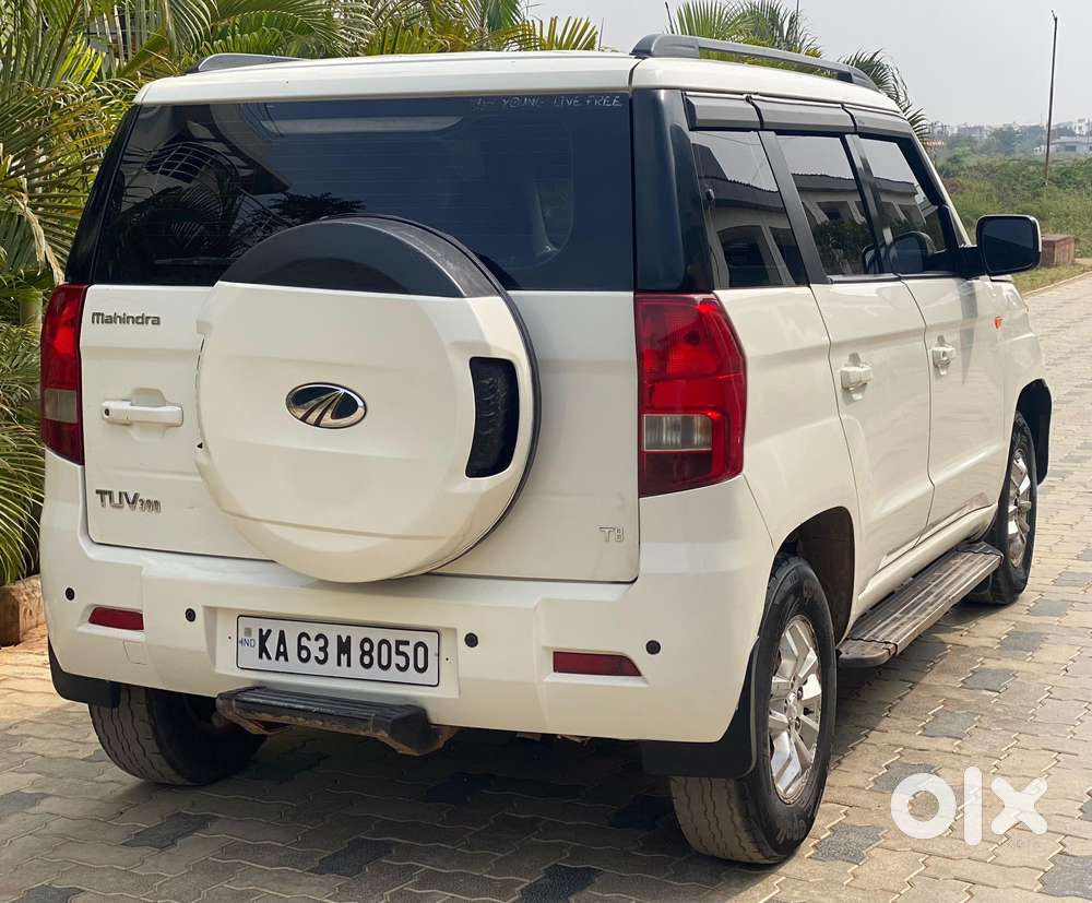 Mahindra Tuv 300 T8, 2016, Diesel