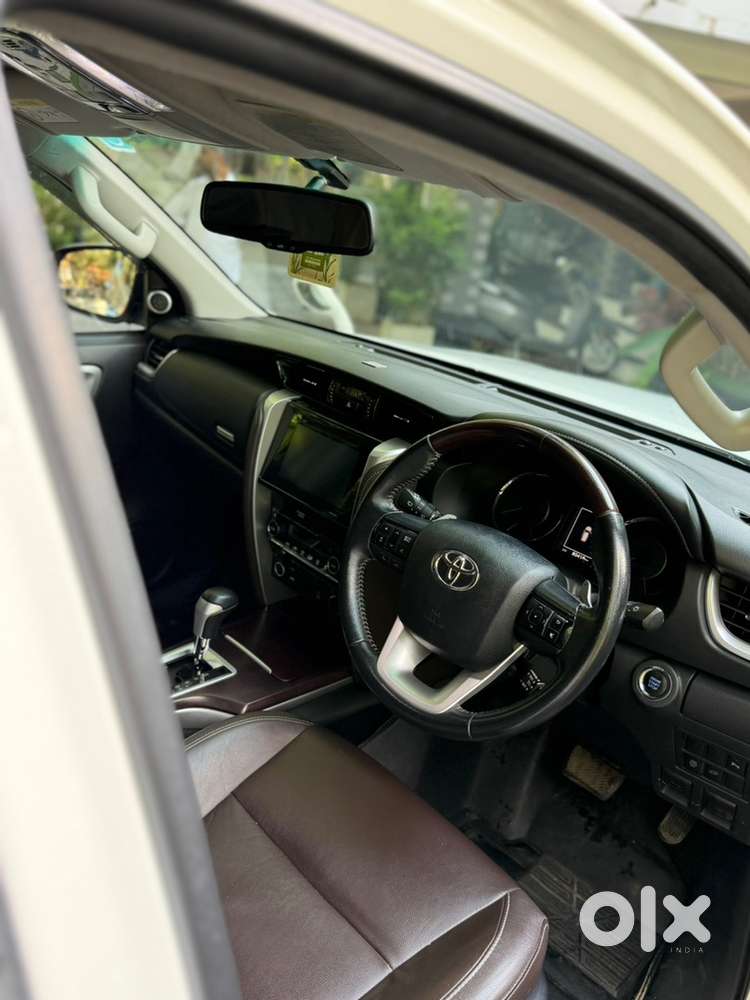Toyota Fortuner 2019 4x4 At Diesel 80000 Km Driven