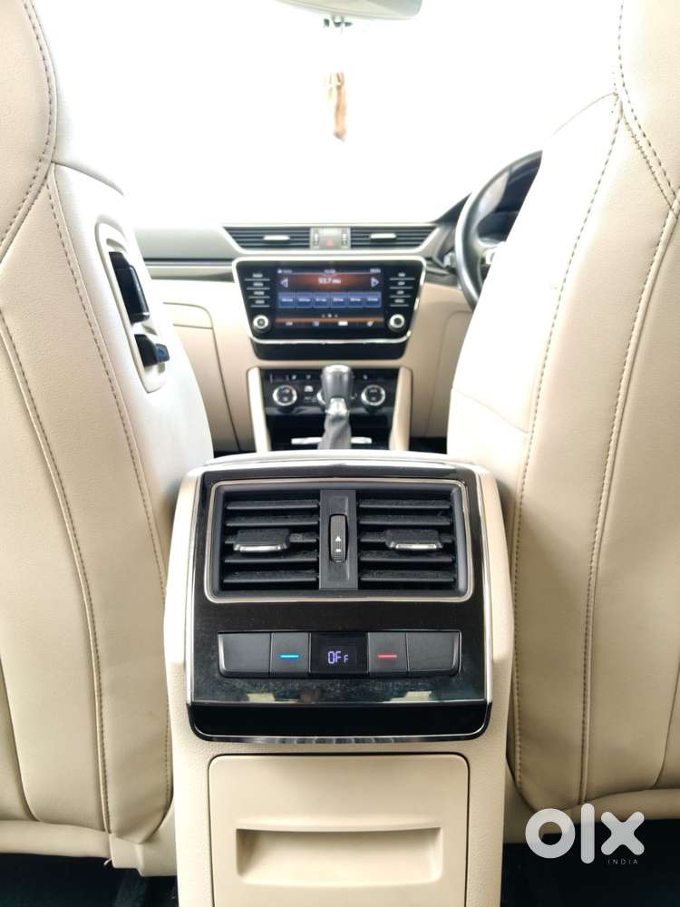 Skoda Superb 2.0 Tdi (diesel) L&k