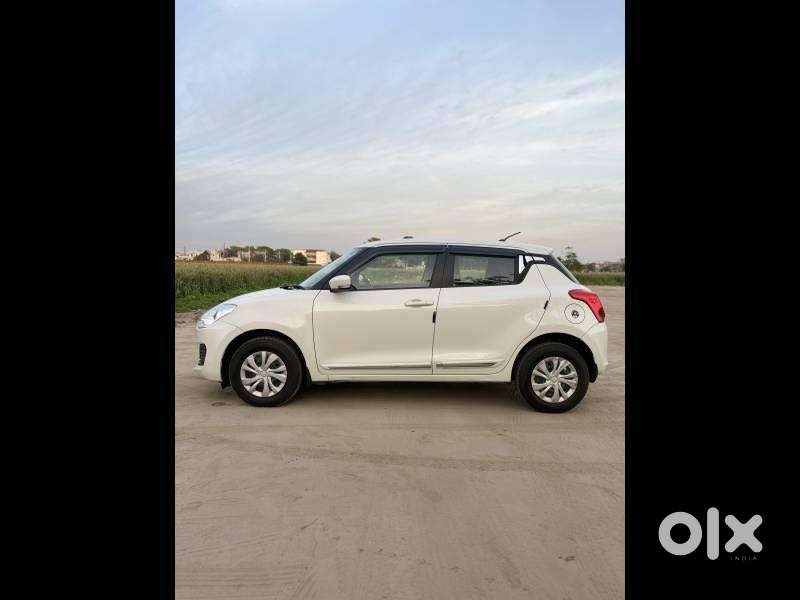 Maruti Suzuki Swift 2018 Vxi, 2023, Petrol