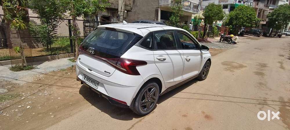Hyundai I20 Sportz 1.2 Ivt, 2022, Petrol