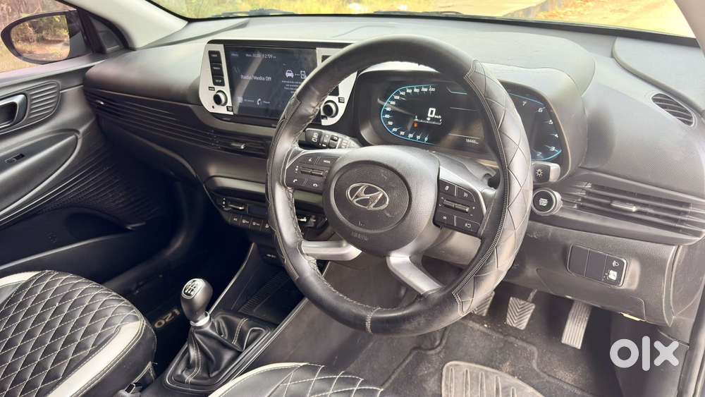 Hyundai I20 Petrol Asta, 2022, Petrol