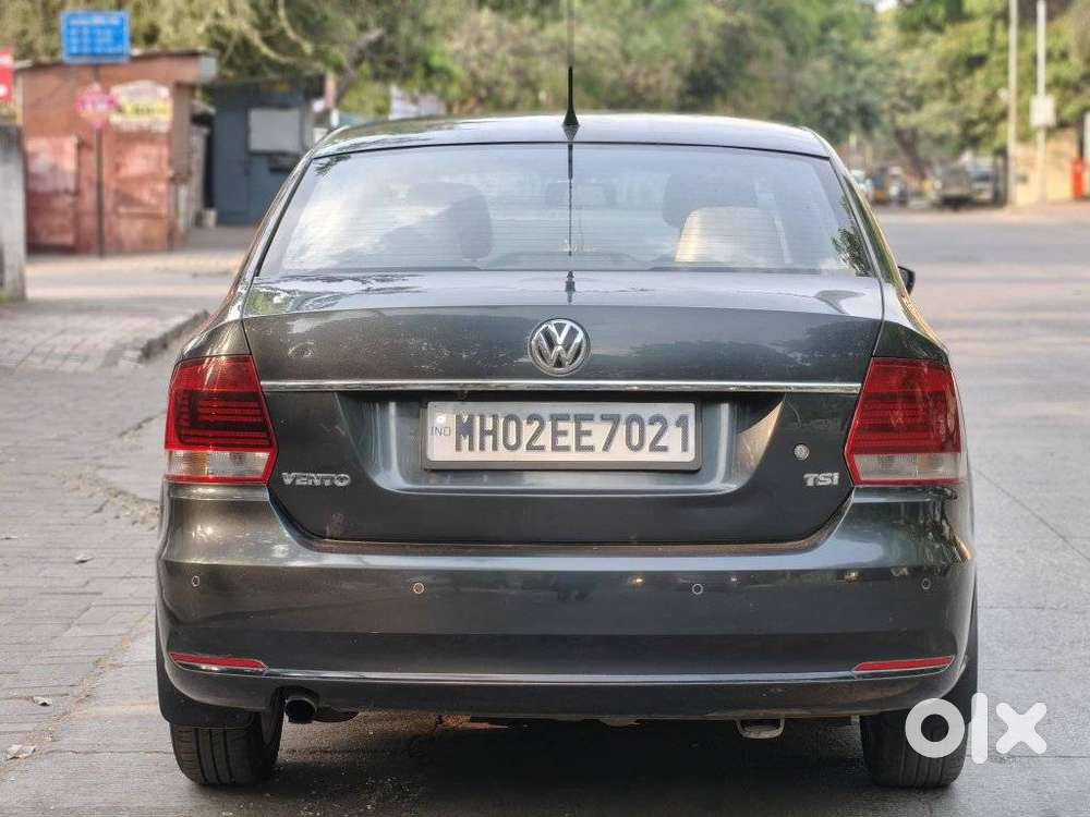 Volkswagen Vento 1.2 Highline Plus At 16 Alloy, 2016, Petrol