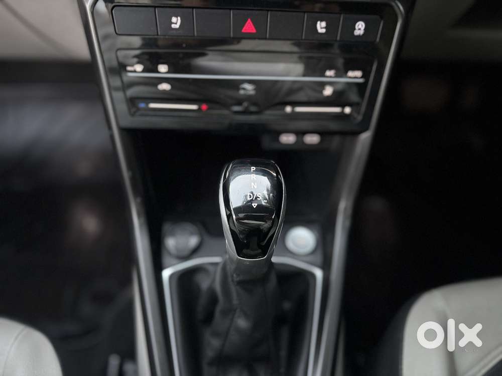 Volkswagen Taigun Topline 1.0 Tsi At (electric Seats), 2023, Petrol